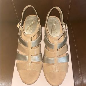 Aerosoles Heels size 9